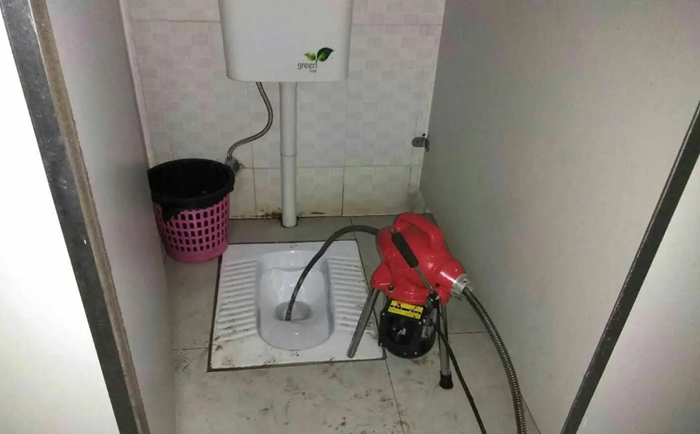 平乡蹲便疏通